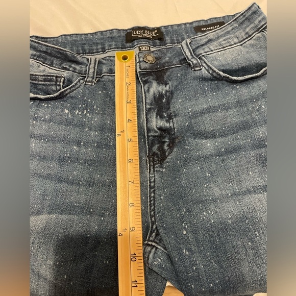 Judy Blue Relaxed Fit Jeans Size 13/31 Finding Fireflies Speckled - Picture 9 of 10